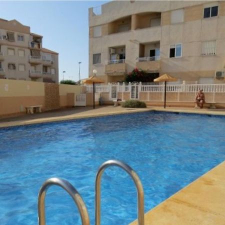 Bonito Apartamento De Dos Habitacion Y Piscina تورّيفيِخا المظهر الخارجي الصورة