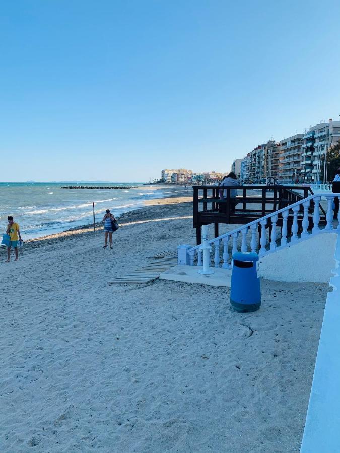 Bonito Apartamento De Dos Habitacion Y Piscina تورّيفيِخا المظهر الخارجي الصورة