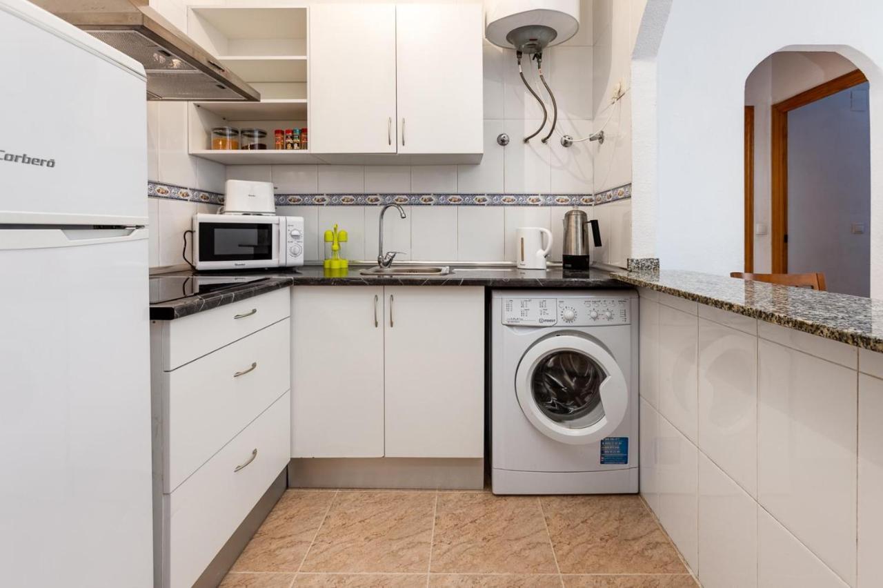 Bonito Apartamento De Dos Habitacion Y Piscina تورّيفيِخا المظهر الخارجي الصورة